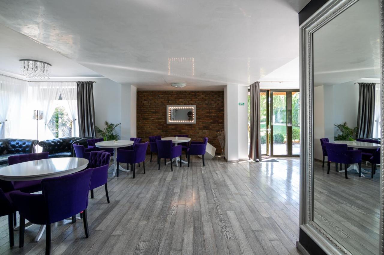 Kubiq Residence Giarmata 외부 사진